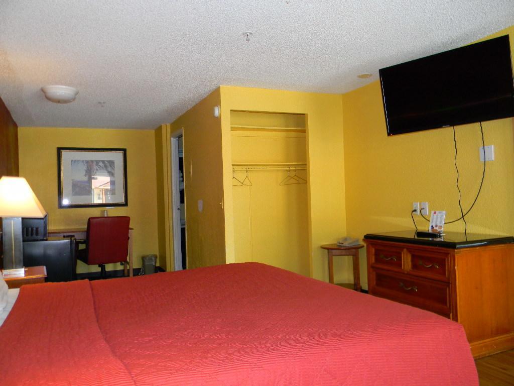 Motel Sleepwell Stockbridge Extérieur photo
